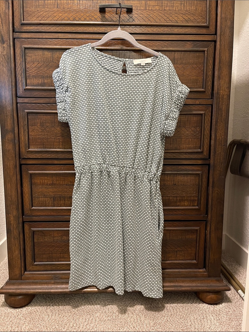 Casual Textured Short-Sleeve Dress